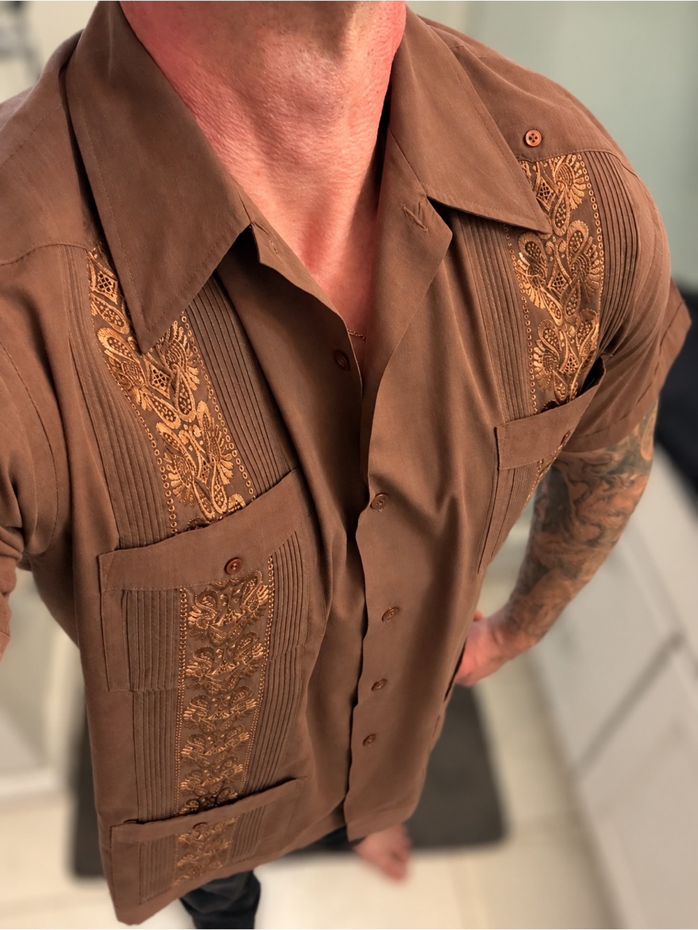 Vintage Juan Carlos Guayabera Brown Gold Embroidered 4 Pocket Shirt